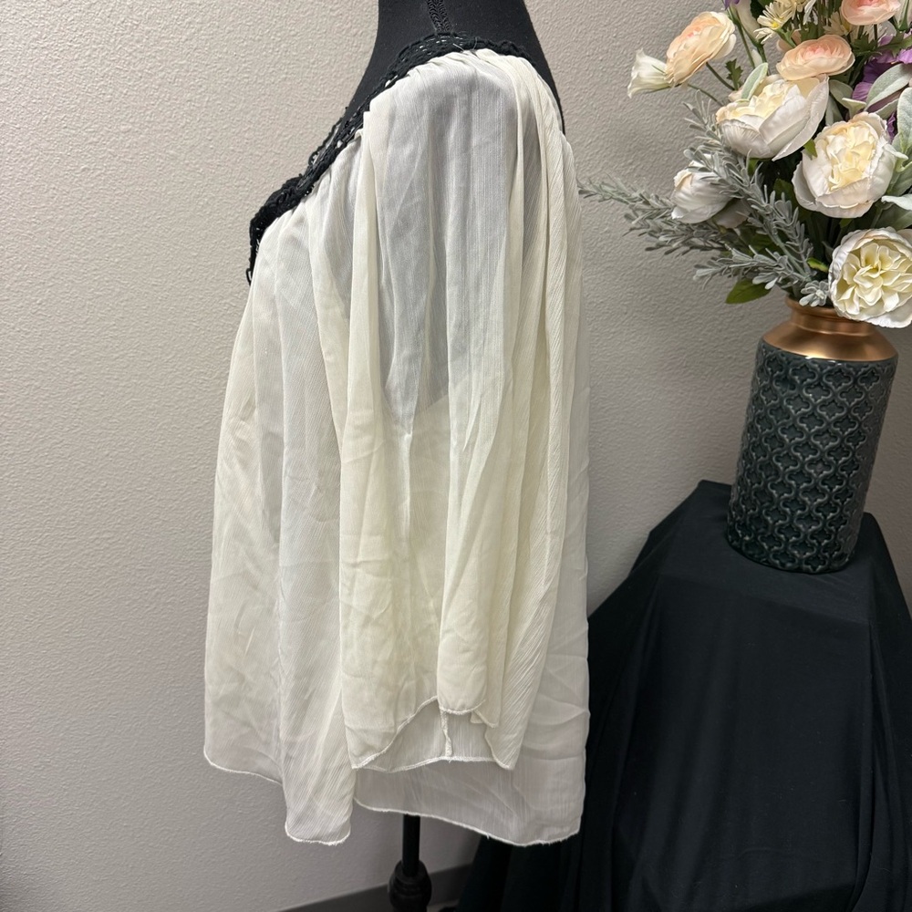 Cherry Krave Boho Peasant Top 2X | Ivory Blouse w/ Black Crochet Lace Detail - Picture 3 of 9